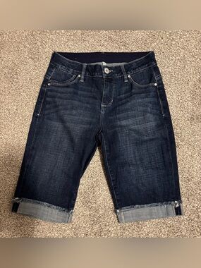 NWOT- Jag Bermuda Length Denim Shorts